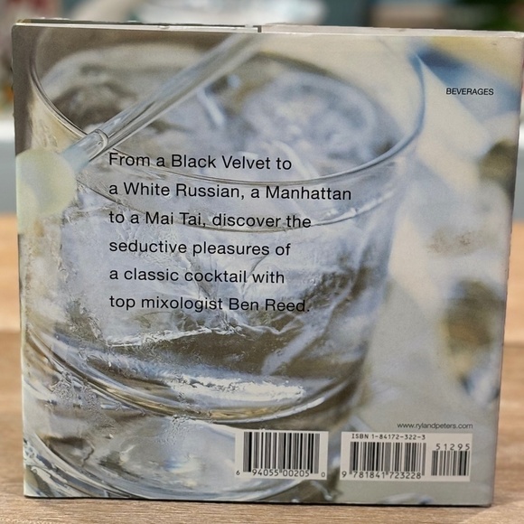 Cocktails & Libations Book Bundle, Set of 4 Collectible Recipe Books - Picture 15 of 16